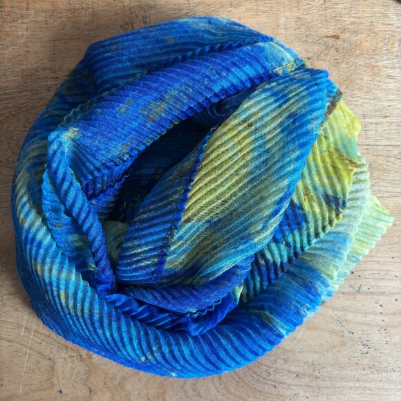 NWOT! MoMA Van Gogh Starry Night Scarf - Picture 4 of 6
